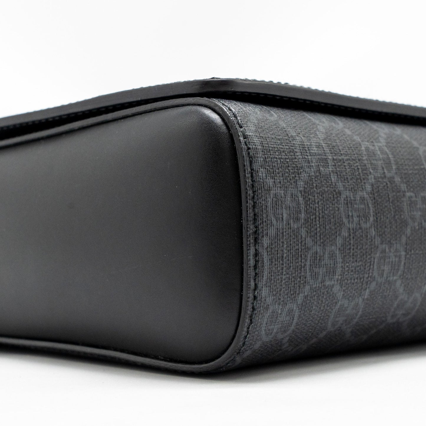 Gucci Messenger bag GG Supreme Canvas Black Multicolour Strap SHW