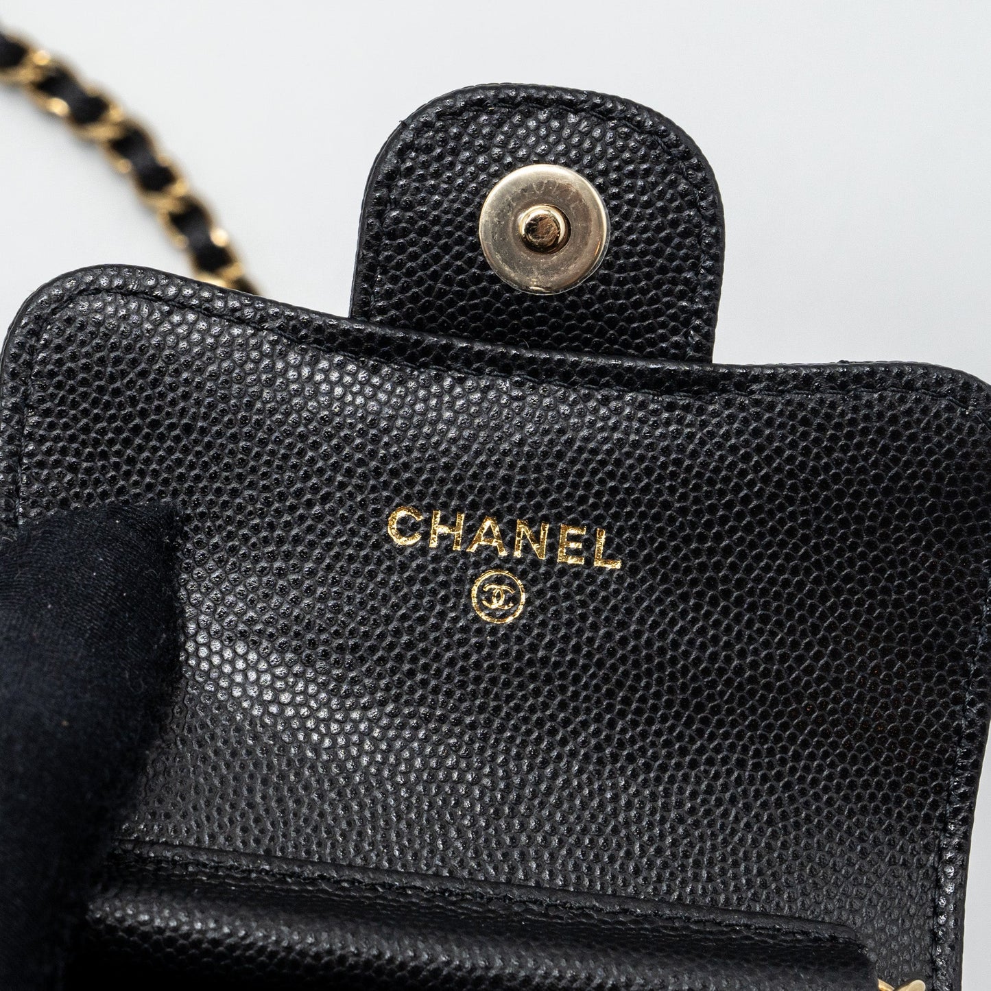 Chanel Mini Clutch With Chain Caviar Black LGHW (microchip)