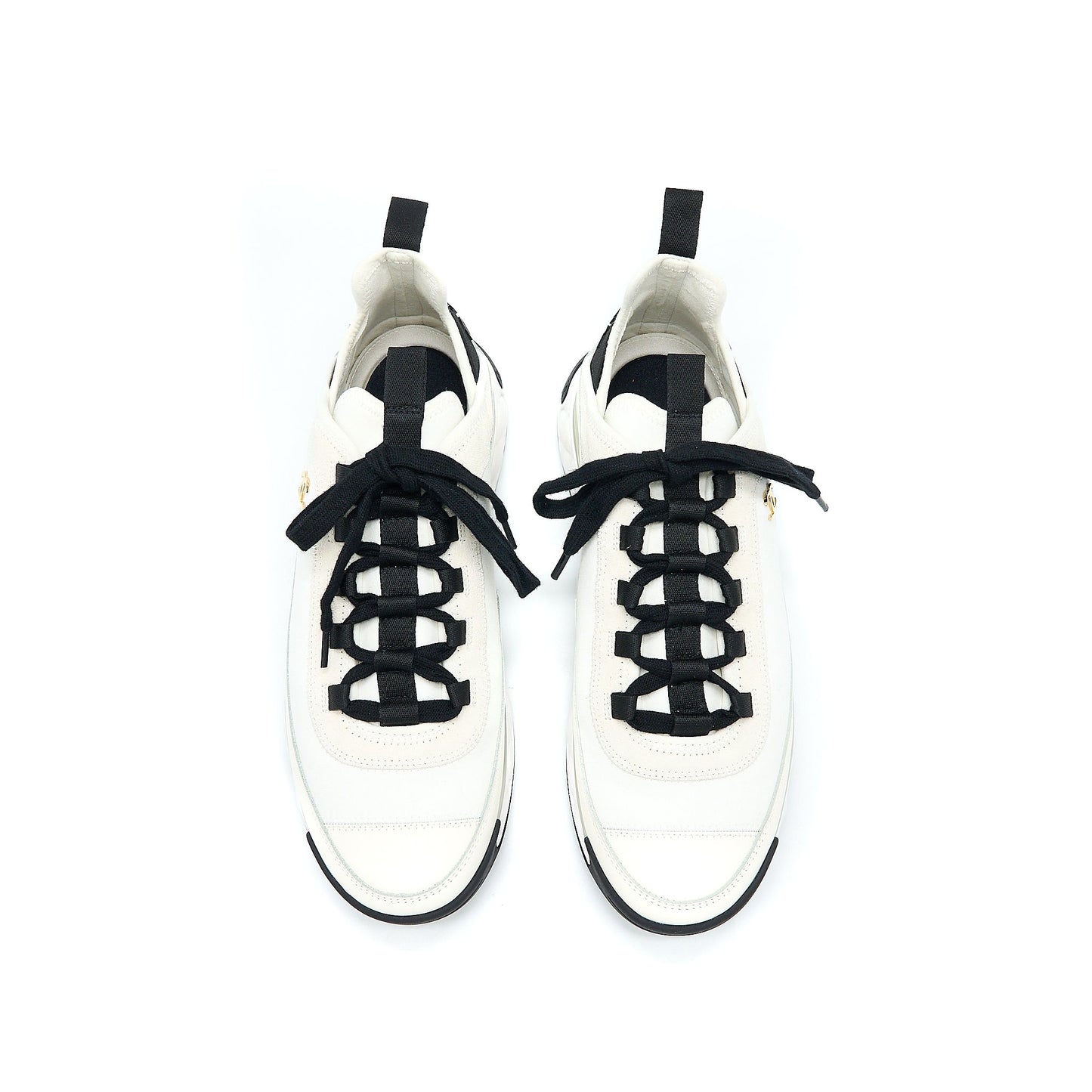 Chanel Size 41 Sport Trail Sneaker Suede/Calfskin White/Black GHW
