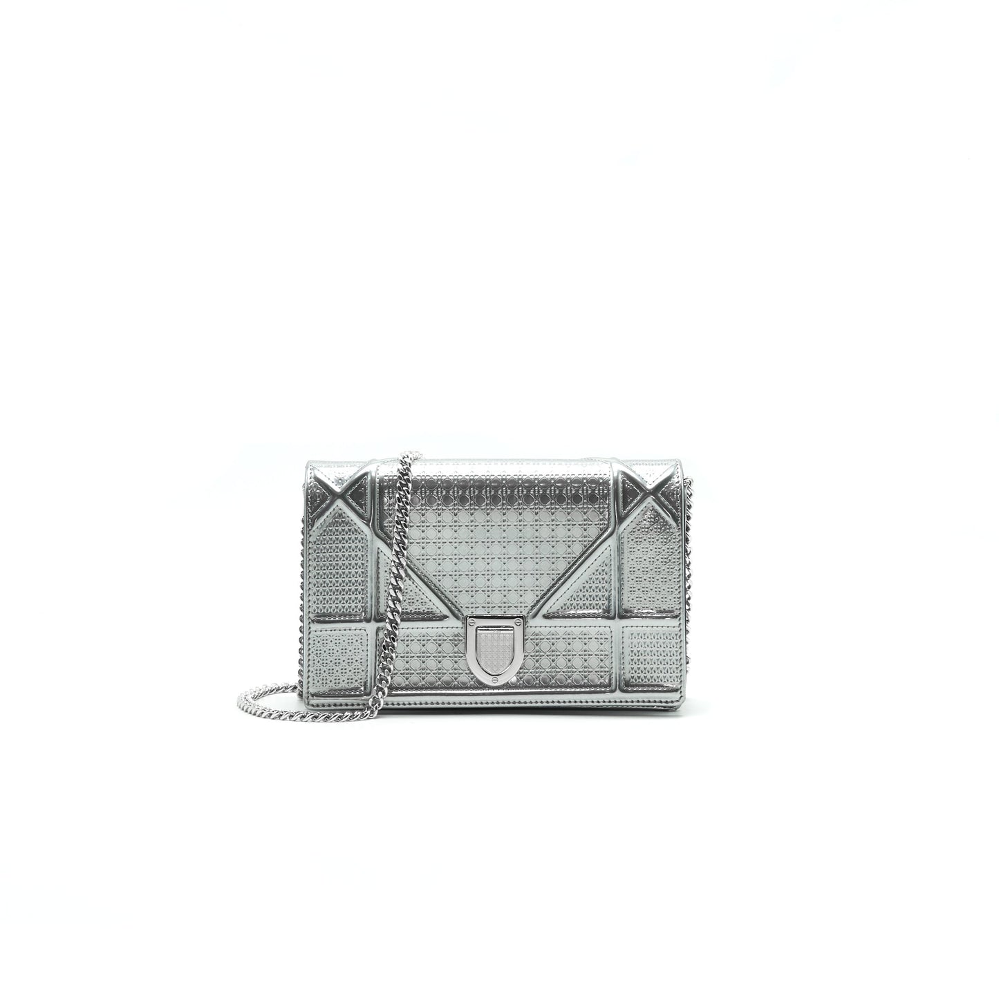 Luxury Dior Luxury DiorAMA WALLET ON CHAIN SILVER