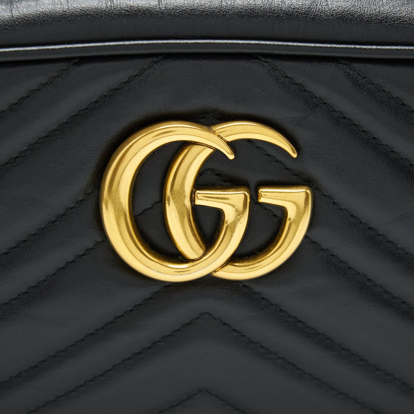 Gucci GG Marmont Matelasse Shoulder Bag Black GHW