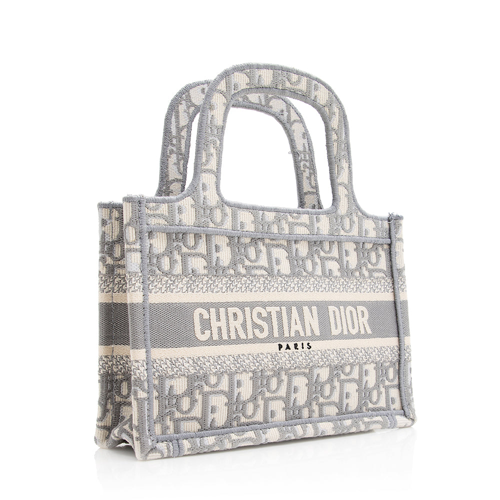 Luxury DiorOblique Mini Book Tote (SHF-20891)