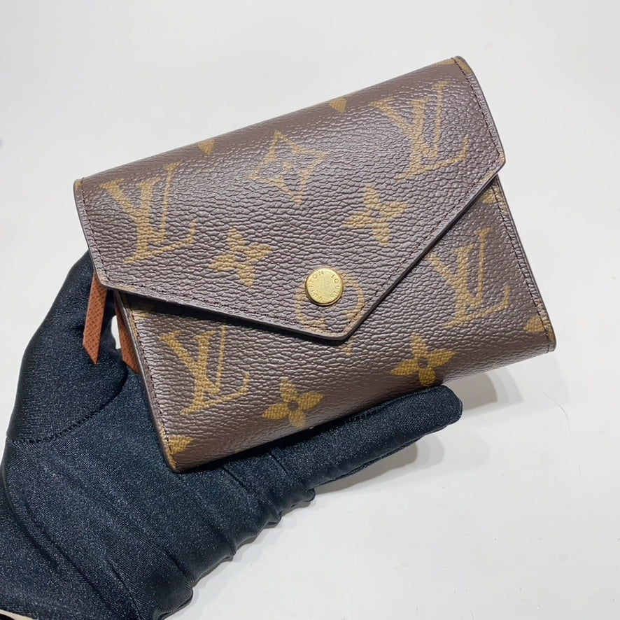 No.001689-4-Louis Vuitton Monogram Victorine Wallet (Brand New / 全新貨品)