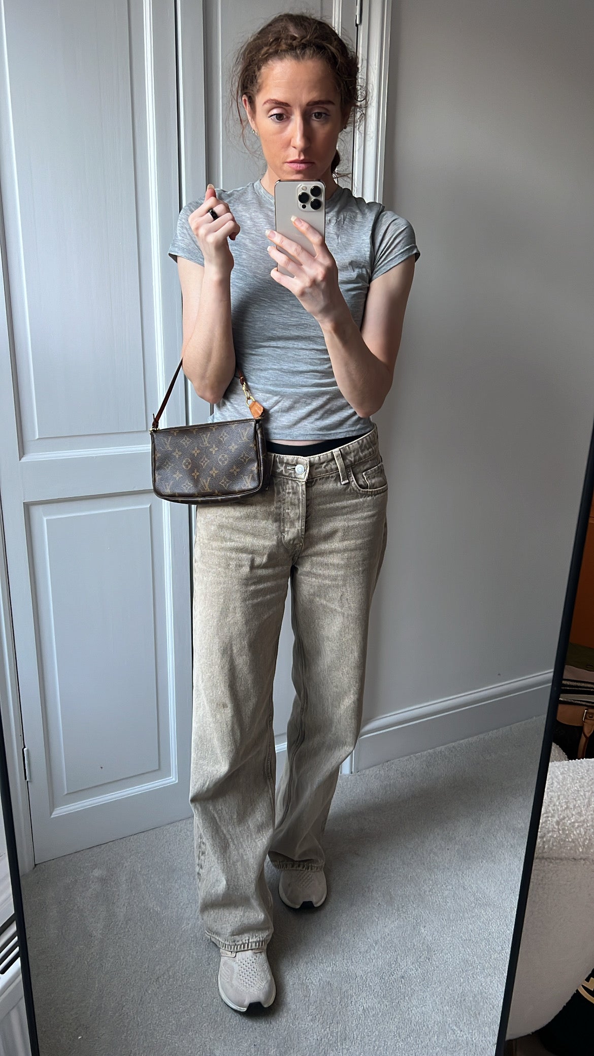 Louis Vuitton Vintage Pochette Accessoires Monogram