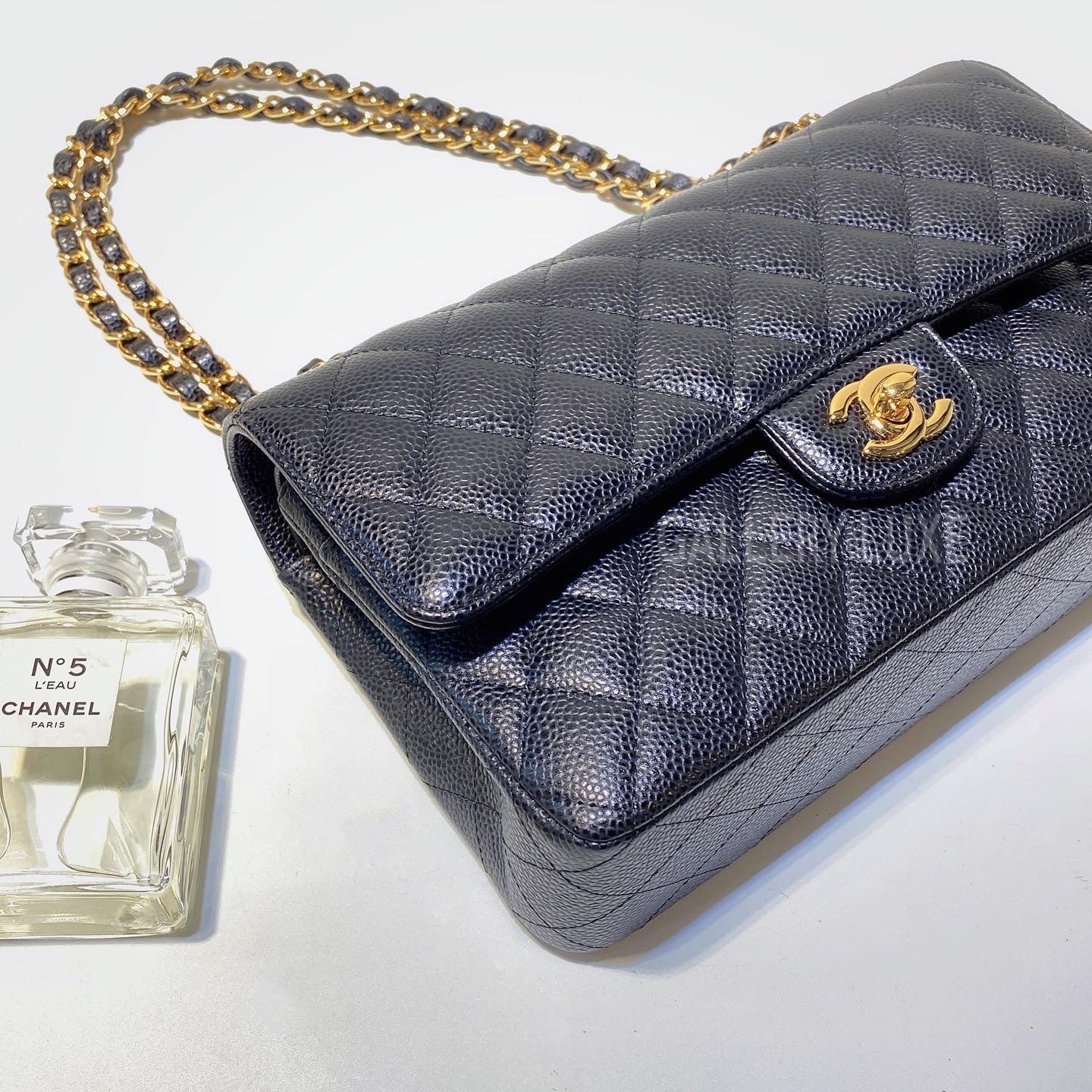 No.3115-Chanel Caviar Classic Flap Bag 25cm