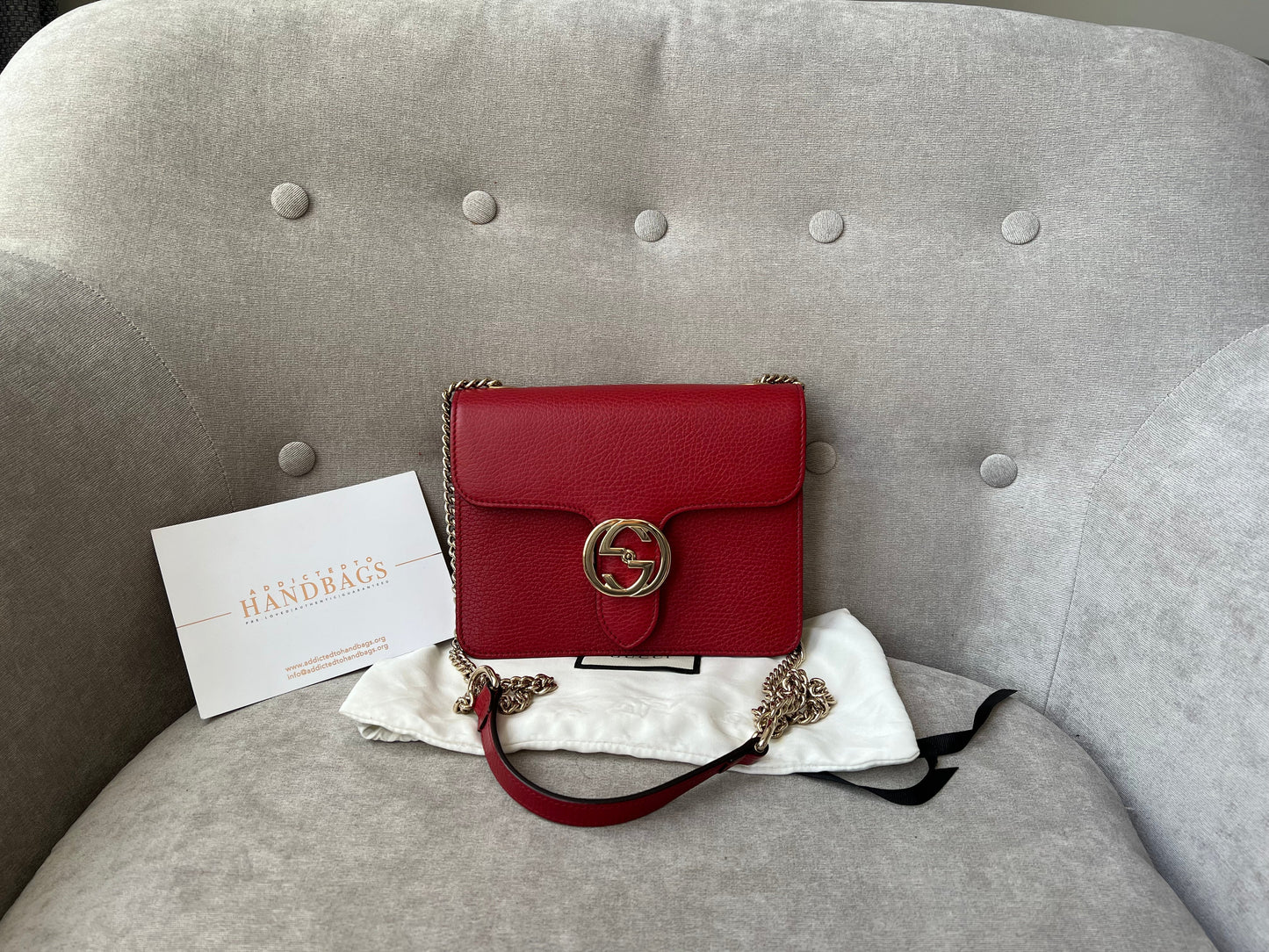 Luxury Gucci Interlocking GG Red Small Shoulder Bag