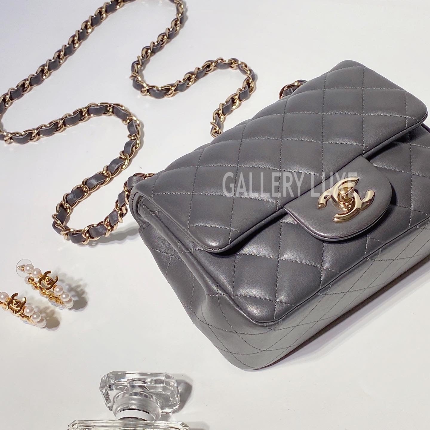 No.3357-Chanel Lambskin Classic Flap Mini 17cm