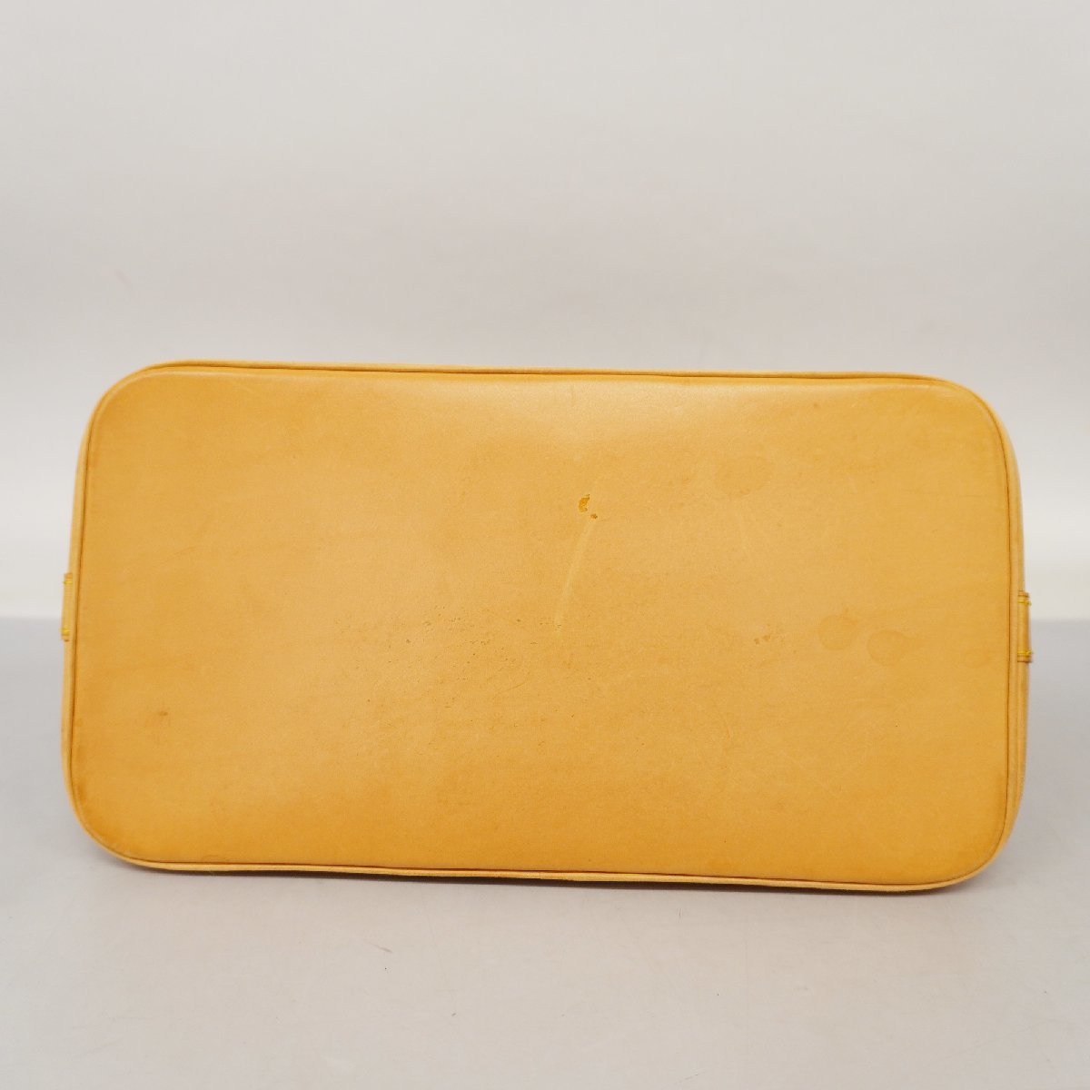 Louis Vuitton Alma PM Handbag Monogram M51130