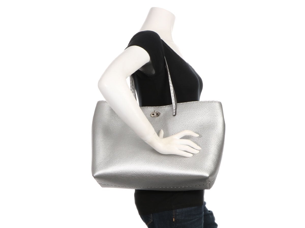 Luxury Fendi Silver Carla Selleria Tote