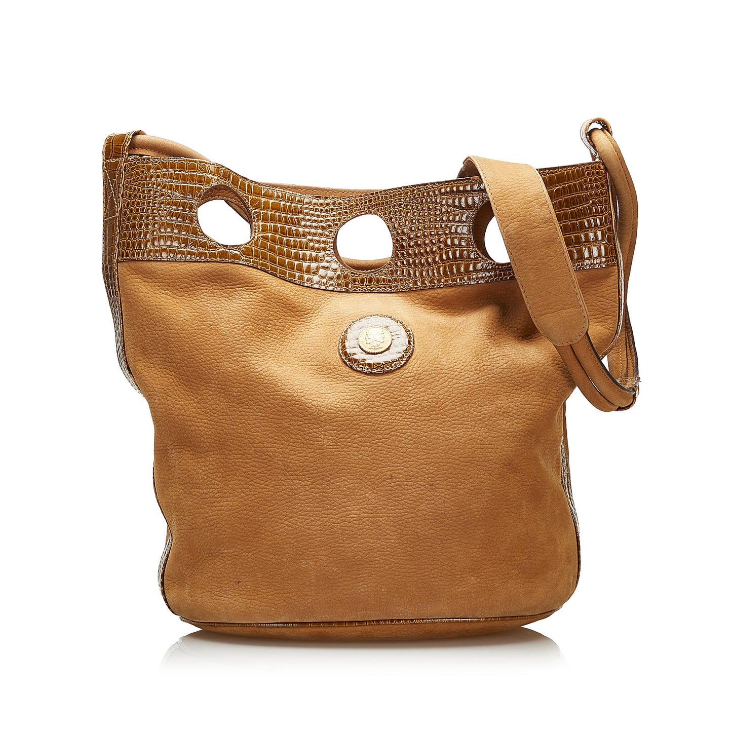 Luxury FendiEmbossed Bucket Bag (SHG-35932)