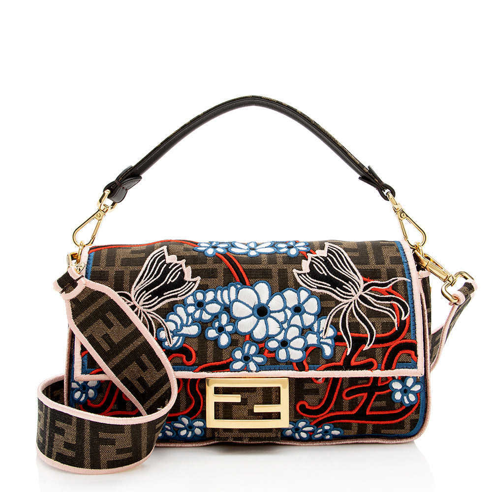 Luxury FendiEmbroidered Karligraphy Baguette Shoulder Bag (SHF-16593)