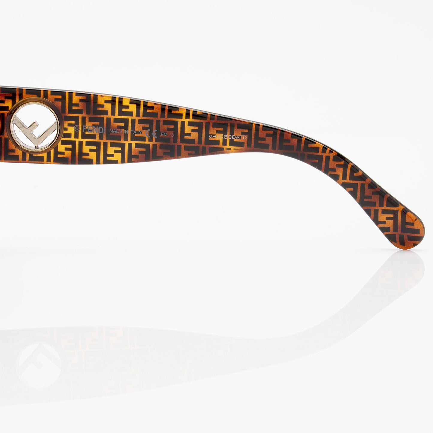 Luxury FendiF is Luxury FendiCat Eye Sunglasses (SHF-AY1qVu)