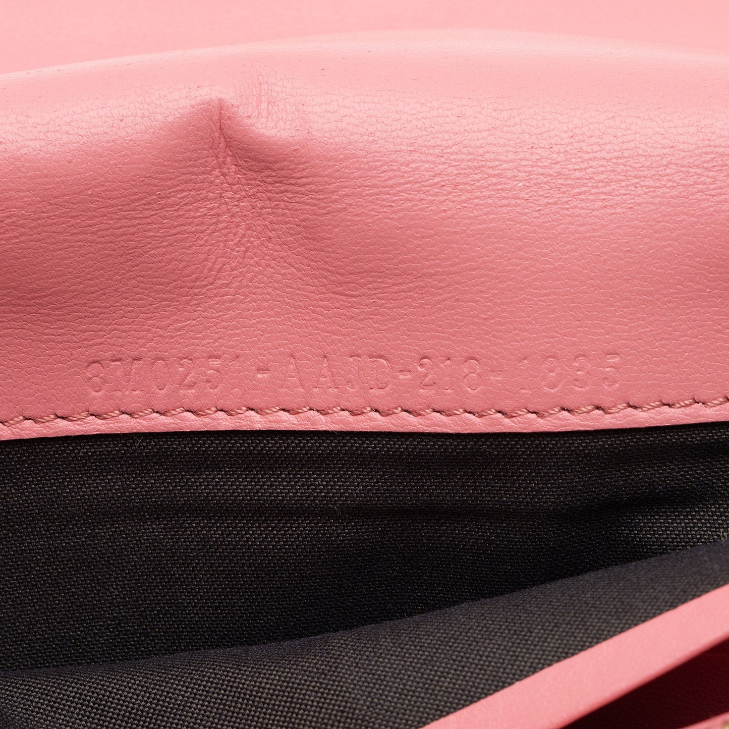 Luxury FendiFF Embossed Calfskin Continental Wallet (SHF-NFEUfq)