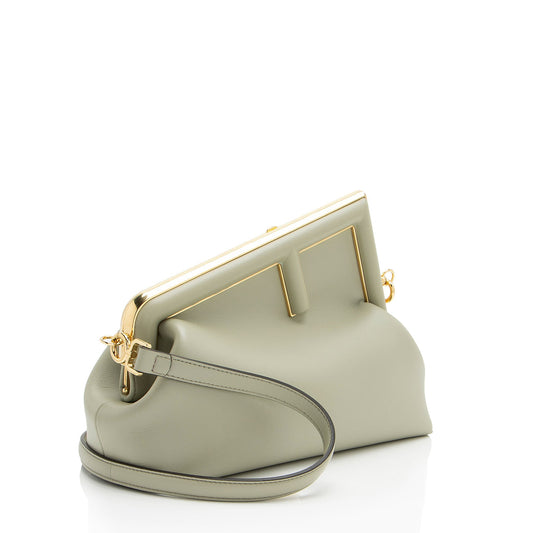 Luxury FendiLambskin Luxury FendiFirst Medium Shoulder Bag (SHF-QzCApy)