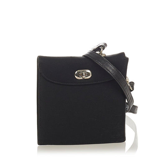 Luxury FendiLeather Crossbody Bag (SHG-31860)