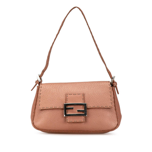 Luxury FendiLeather Selleria Baguette (SHG-3eu3E8)