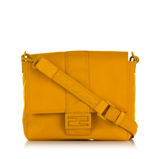 Luxury FendiMedium Mamma Baguette Crossbody Bag (SHG-x2ndEF)