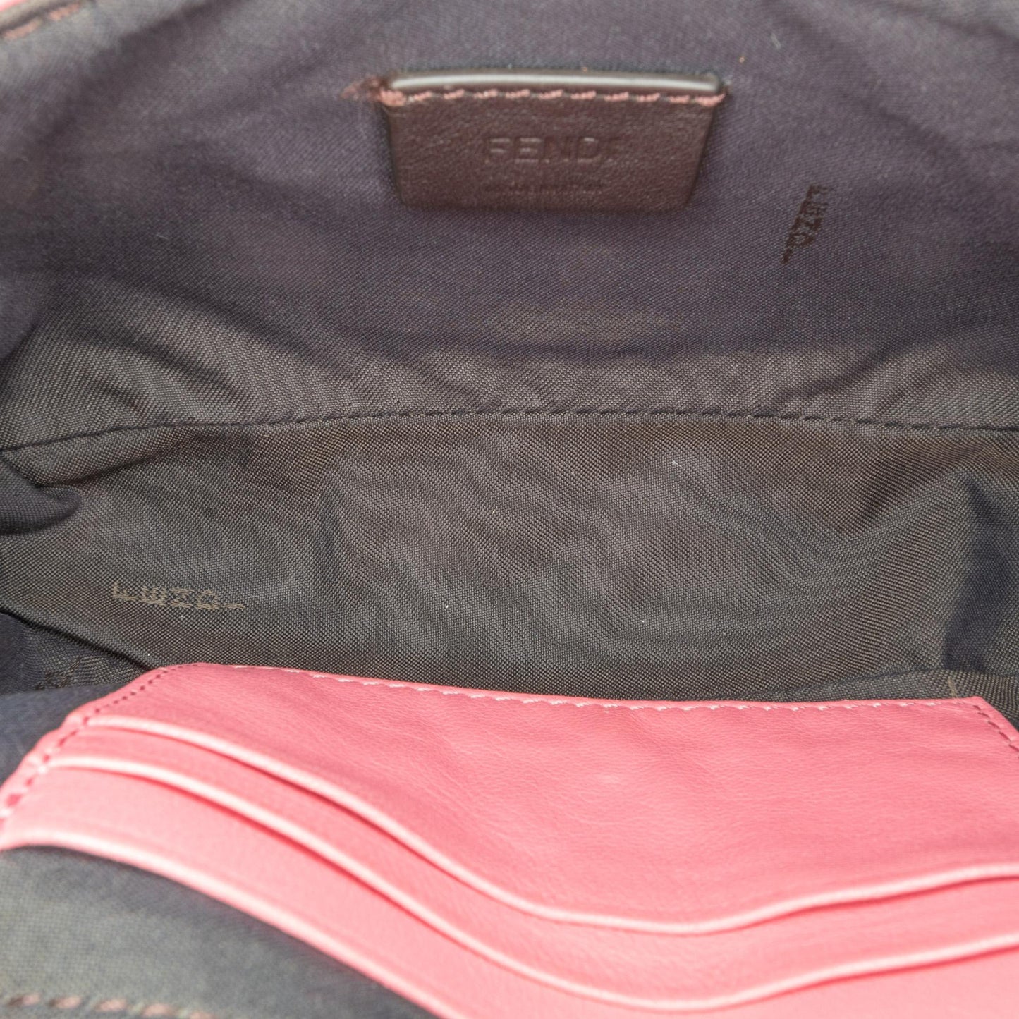 Luxury FendiMini Zucca Embossed Baguette Satchel (SHG-5tRhE0)