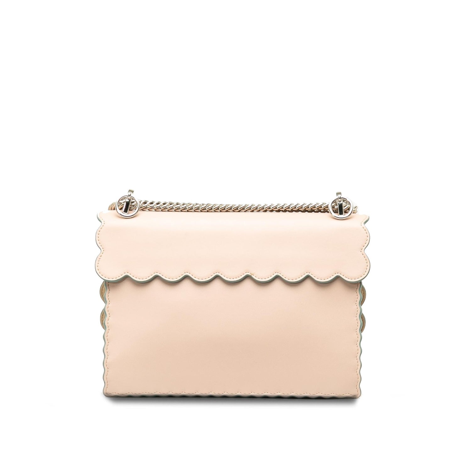Luxury FendiScalloped Studded Kan I (SHG-ihHz6S)