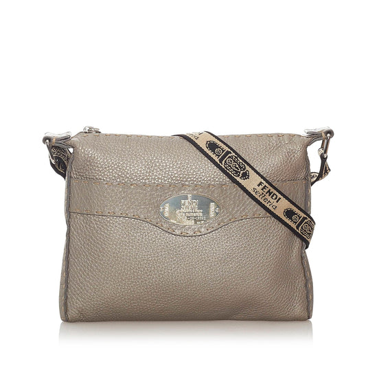 Luxury FendiSelleria Leather Crossbody Bag (SHG-27845)