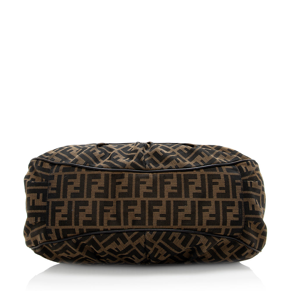 Luxury FendiZucca Chef Large Shoulder Bag (SHF-18671)