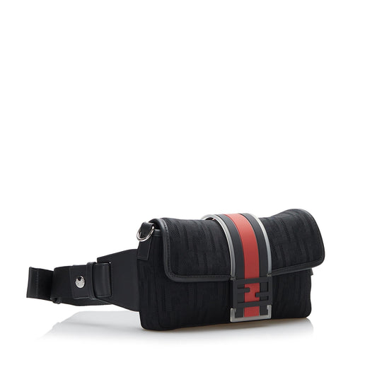Luxury FendiZucca Convertible Belt Bag (SHG-pWsJAN)