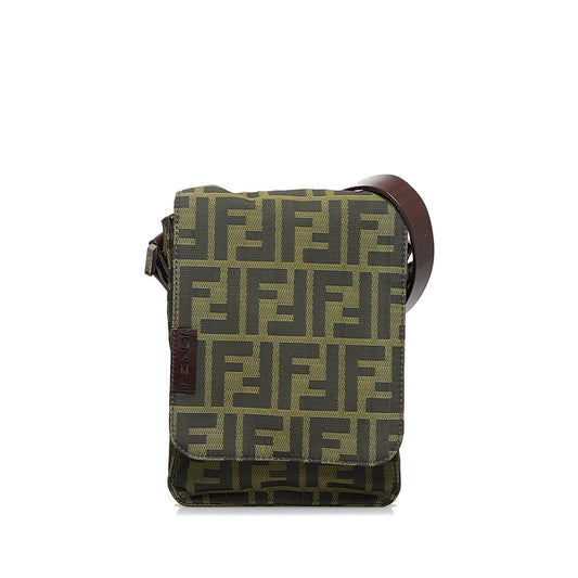 Luxury FendiZucca Crossbody (SHG-1IOIlq)