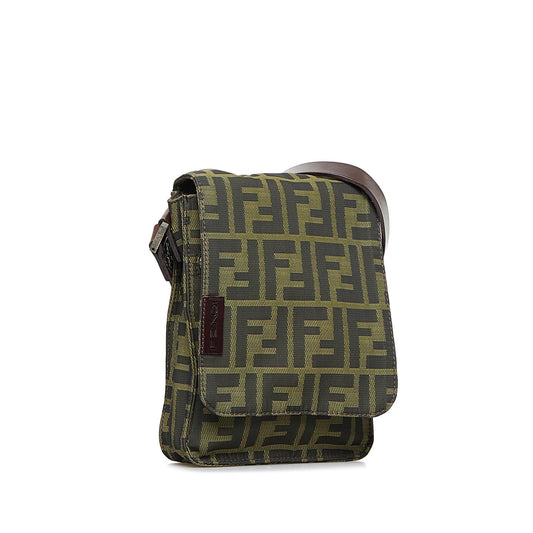 Luxury FendiZucca Crossbody (SHG-1IOIlq)