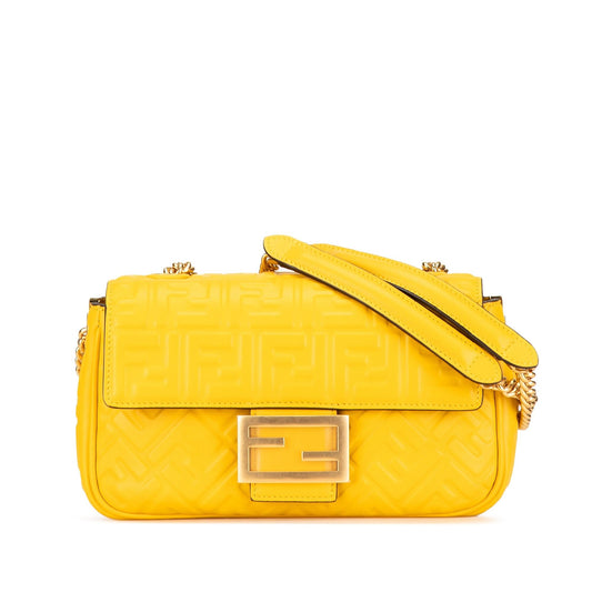 Luxury FendiZucca Embossed Chain Midi Baguette (SHG-cFziRb)