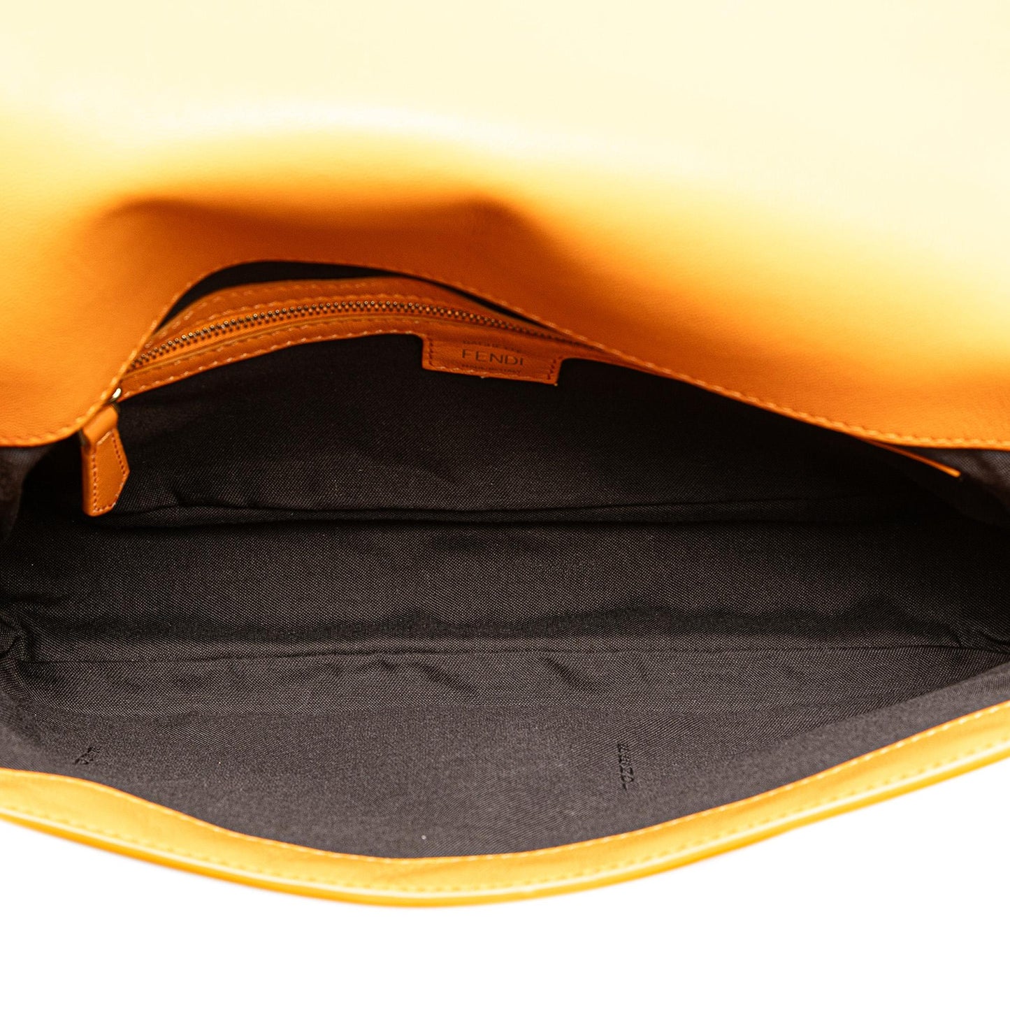Luxury FendiZucca Embossed Leather Baguette Satchel (SHG-yIkxmI)