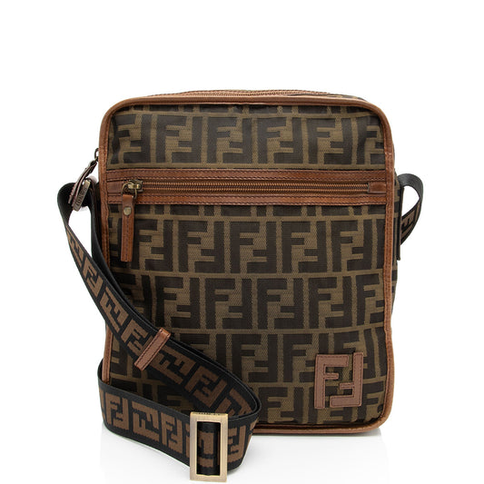 Luxury FendiZucca Canvas Zip Messenger (SHF-atYduB)