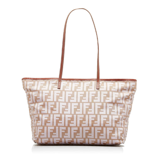 Luxury FendiZucca Roll Tote (SHG-DNyhac)