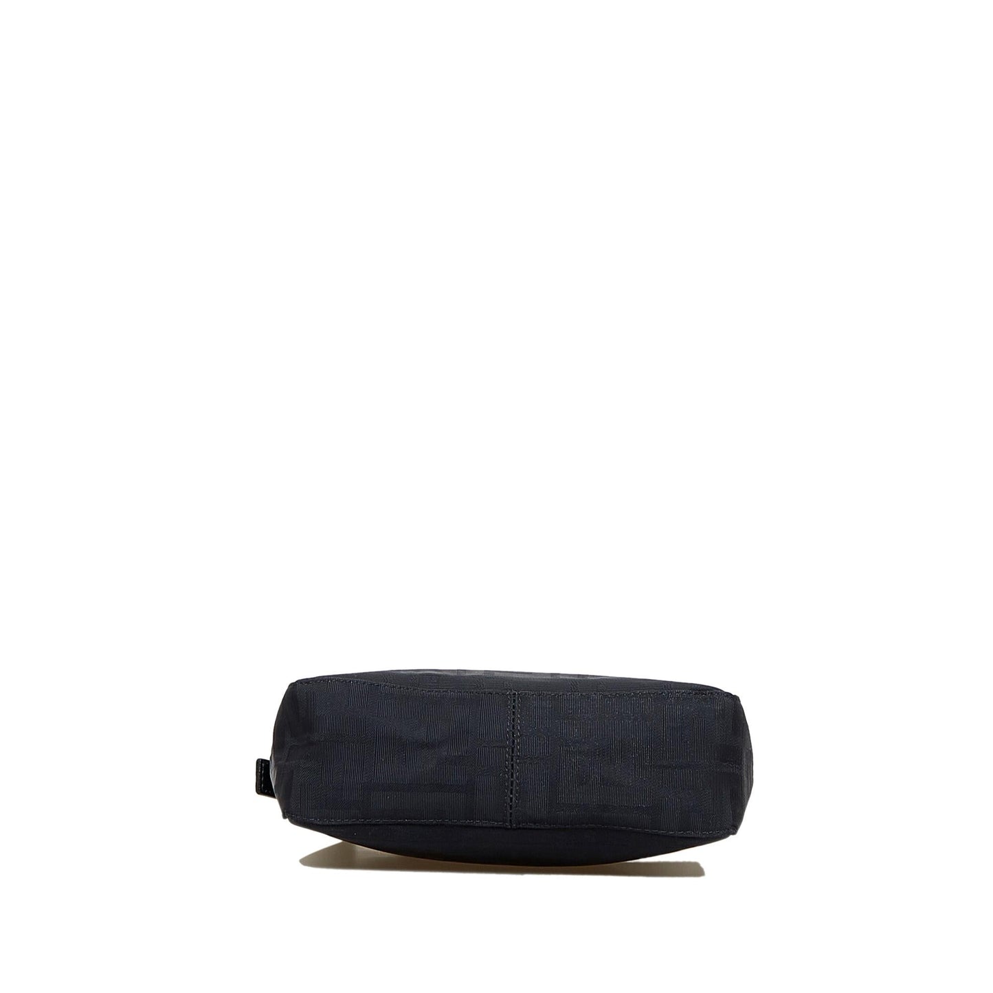 Luxury FendiZucca Shoulder Bag (SHG-un5i0c)