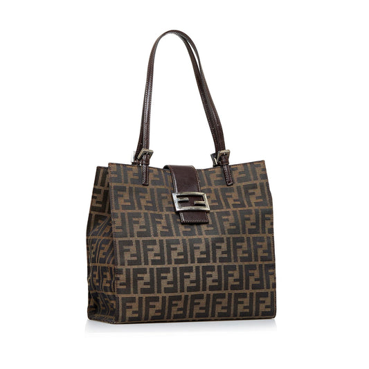 Luxury FendiZucca Tote (SHG-BU7kSK)