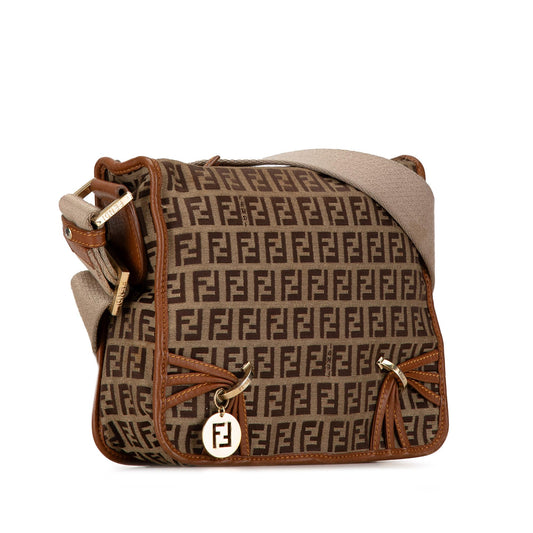Luxury FendiZucchino Canvas F Charm Crossbody (SHG-7YMEk2)