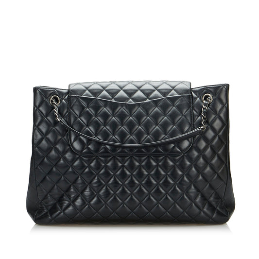 CHANEL Paris-Edinburgh Flap Shoulder Bag