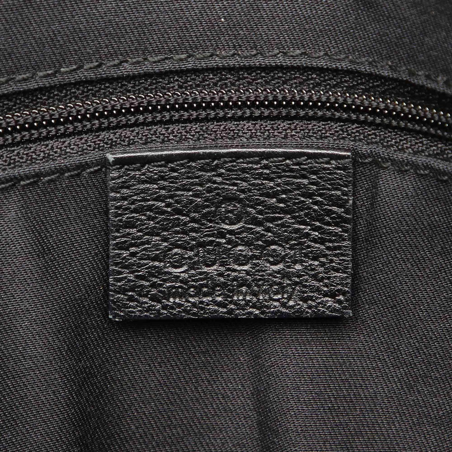 Gucci Abbey-D Ring Leather Handbag (SHG-22400)