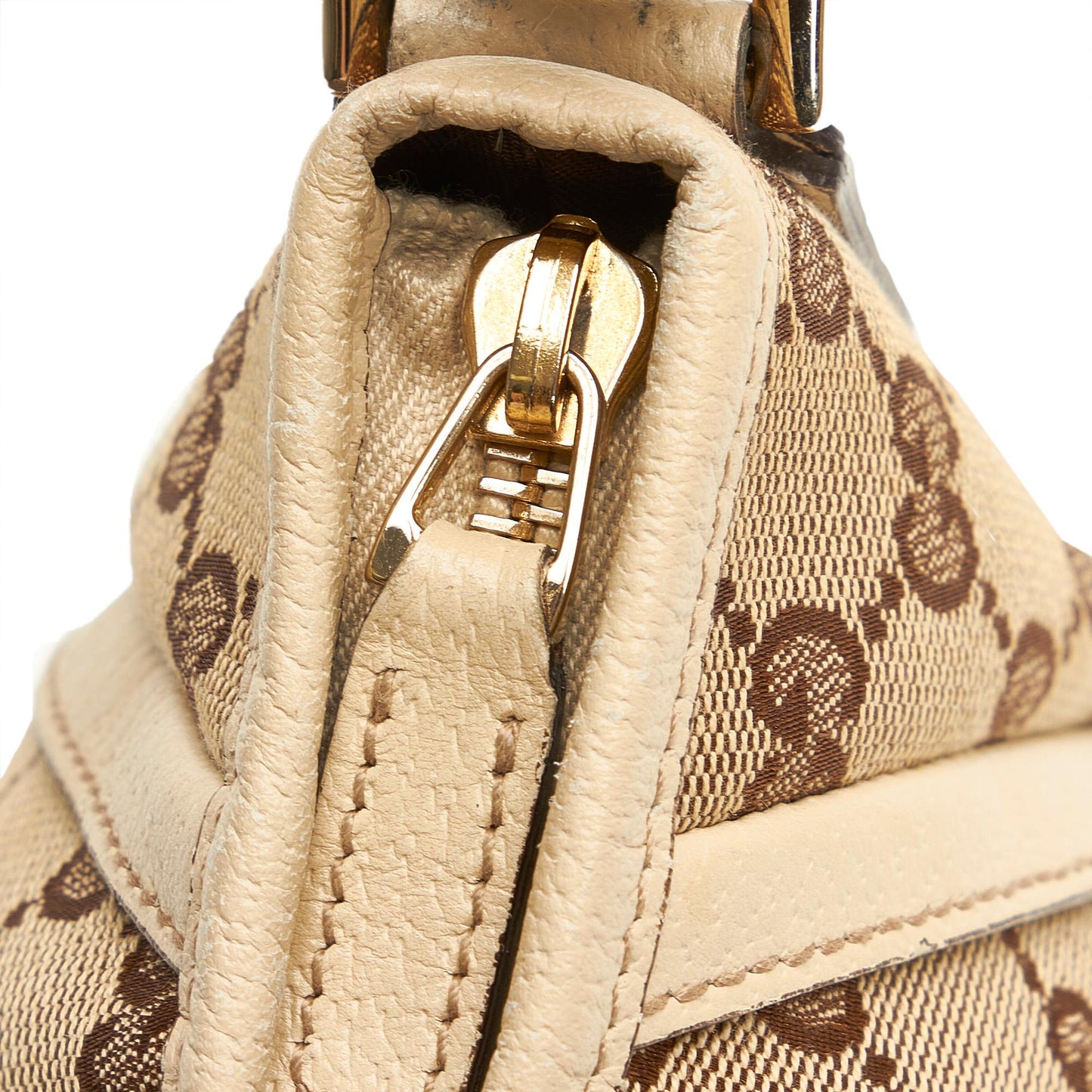 Gucci GG Canvas Abbey D-Ring Baguette (SHG-gsWroX)