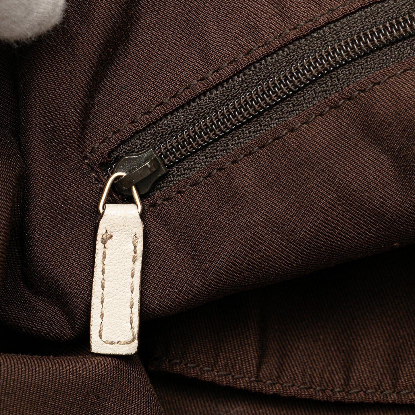 Gucci GG Canvas Abbey D Ring Crossbody