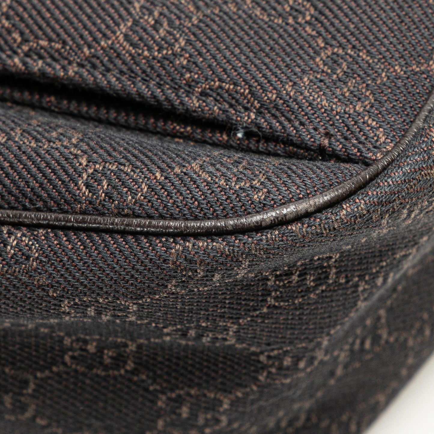 Gucci GG Canvas Abbey D Ring Handbag