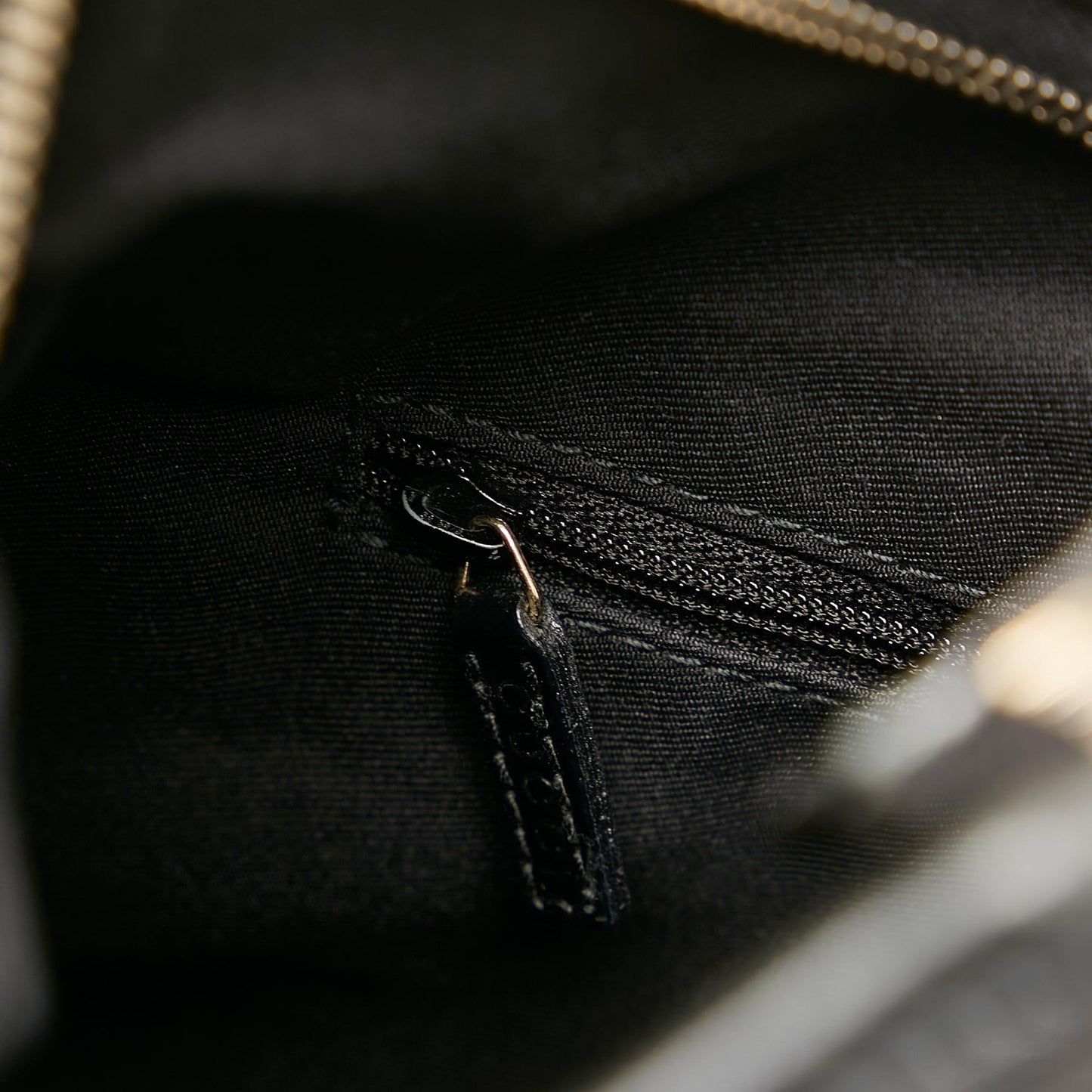 Gucci GG Canvas Abbey D-Ring Shoulder Bag (SHG-94jb7E)