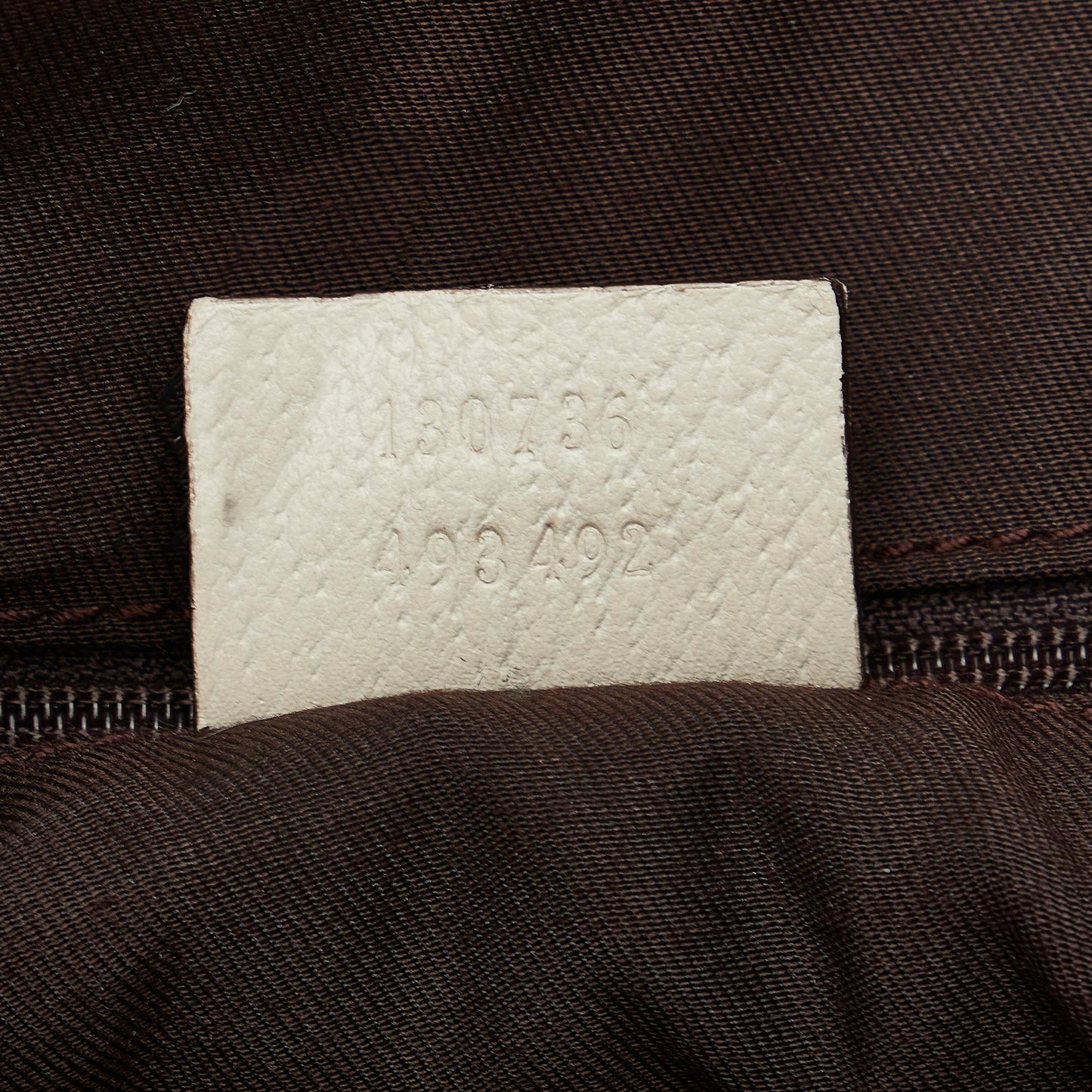 Gucci GG Canvas Abbey D-Ring Shoulder Bag (SHG-JCJfEX)