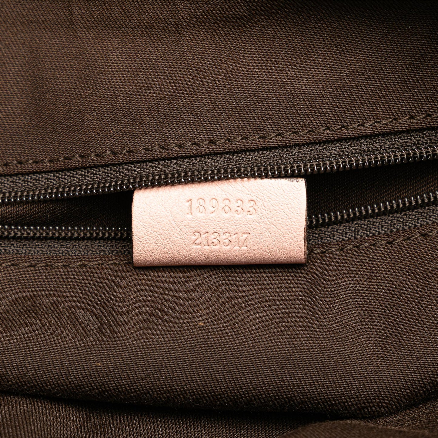 Gucci GG Canvas Abbey D-Ring Shoulder Bag (SHG-akIWOD)