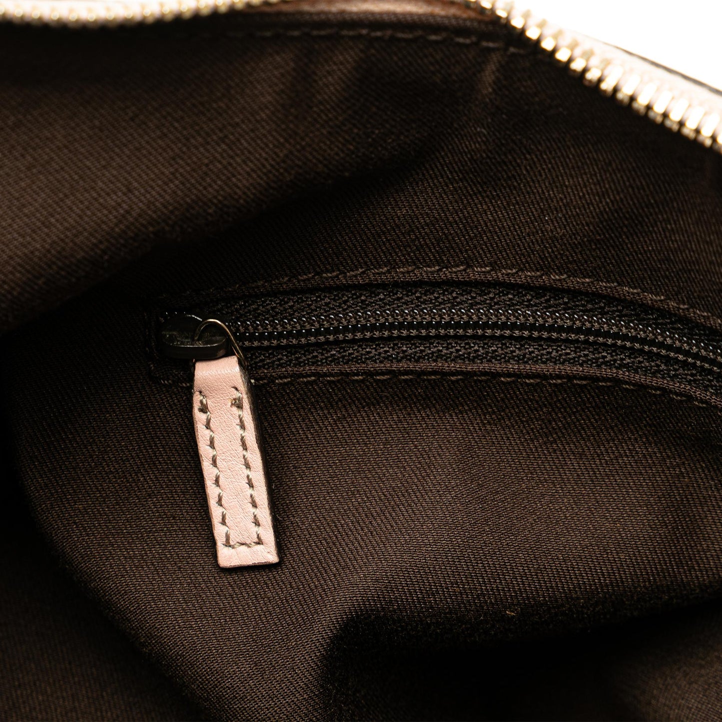 Gucci GG Canvas Abbey D-Ring Shoulder Bag (SHG-akIWOD)