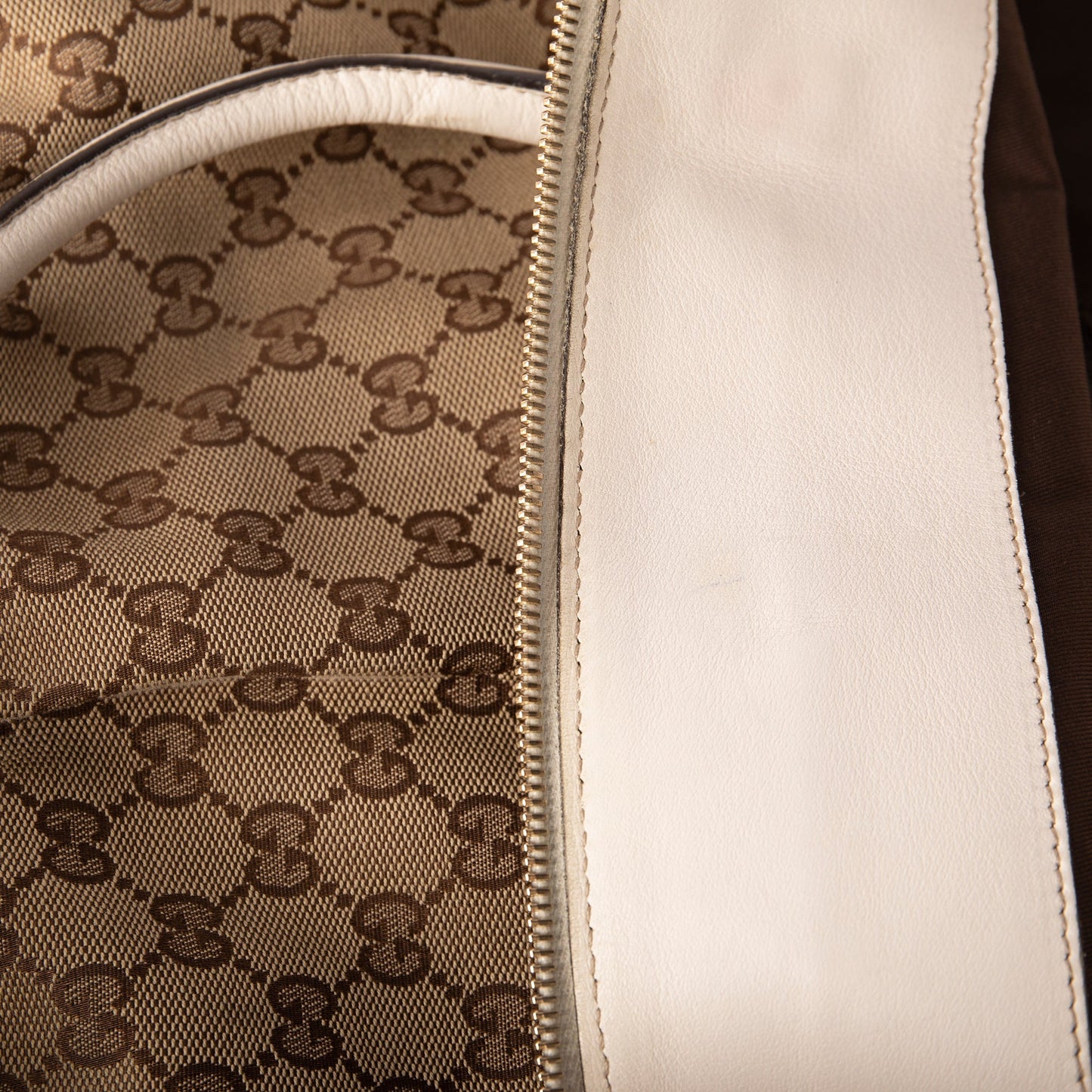 Gucci GG Canvas Abbey D Ring Tote