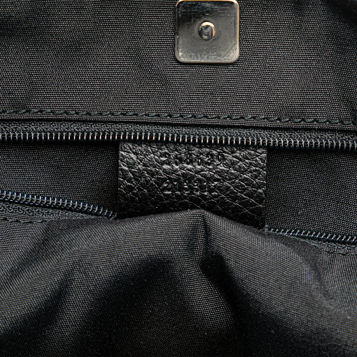 Gucci GG Canvas Abbey D-Ring Tote (SHG-gioqNL)