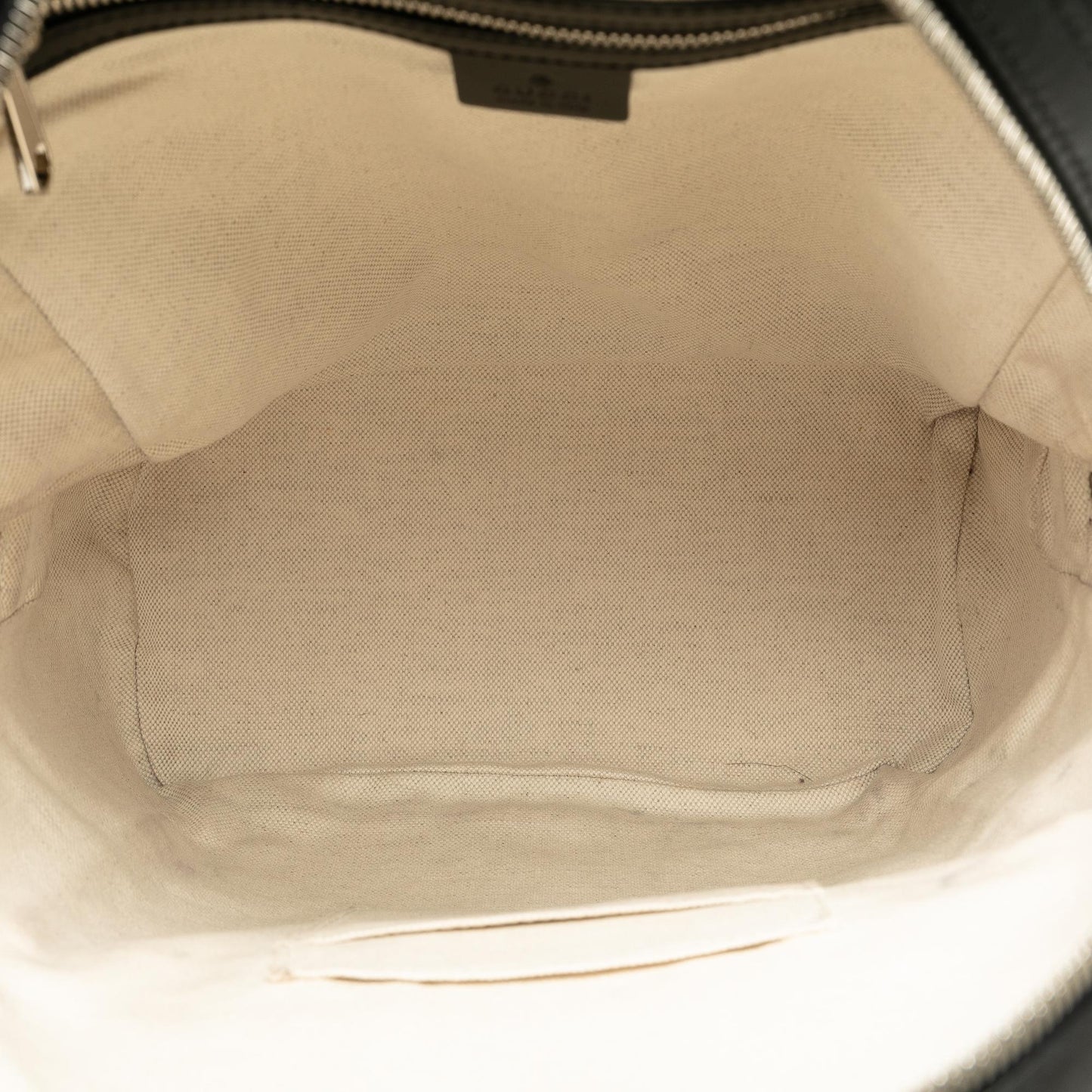 Gucci GG Embossed Backpack (SHG-Wcn0Gj)