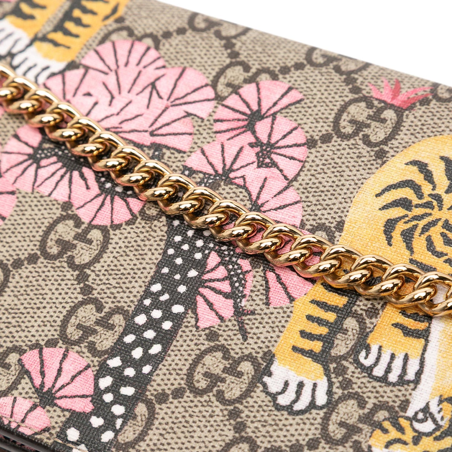 Gucci GG Supreme Bengal Wallet on Chain