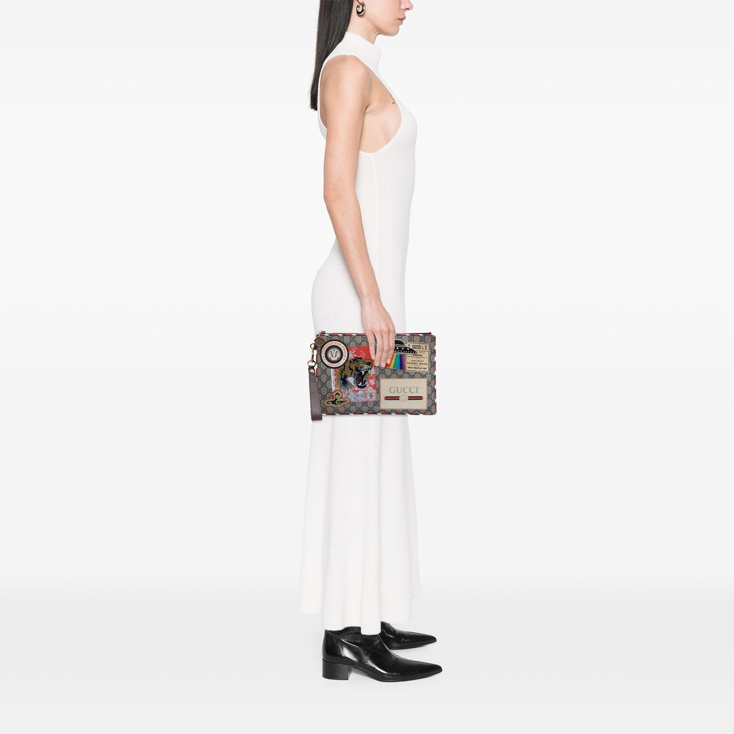 Gucci GG Supreme Courrier Clutch