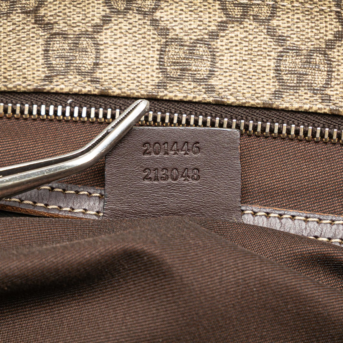 Gucci GG Supreme Crossbody